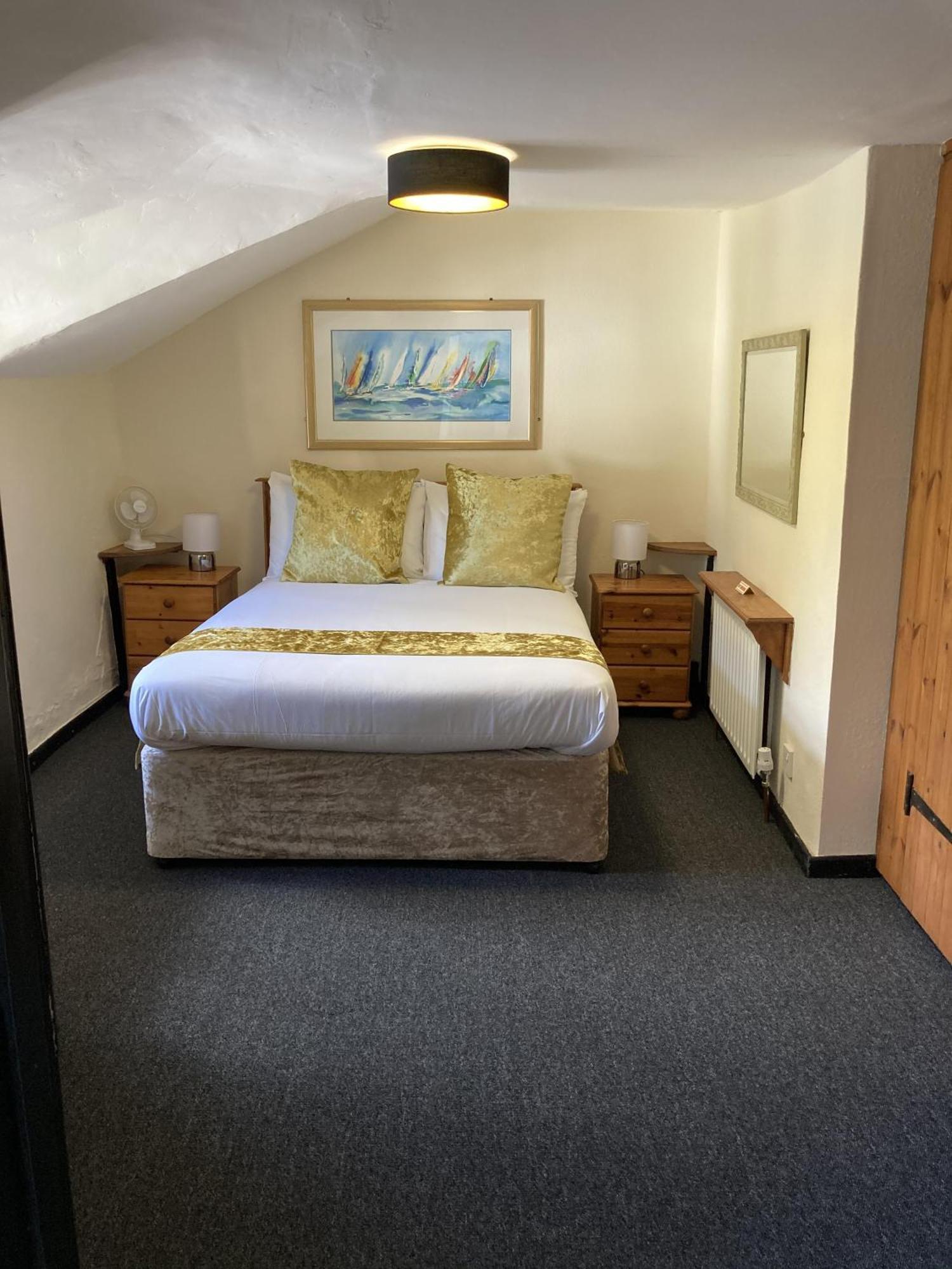 The Cridford Inn Trusham Bilik gambar